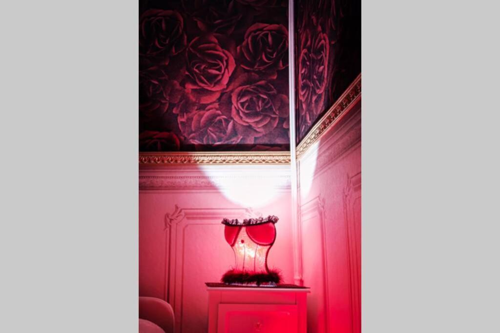 Bulle D'amour , Nuit En Amoureux Thann