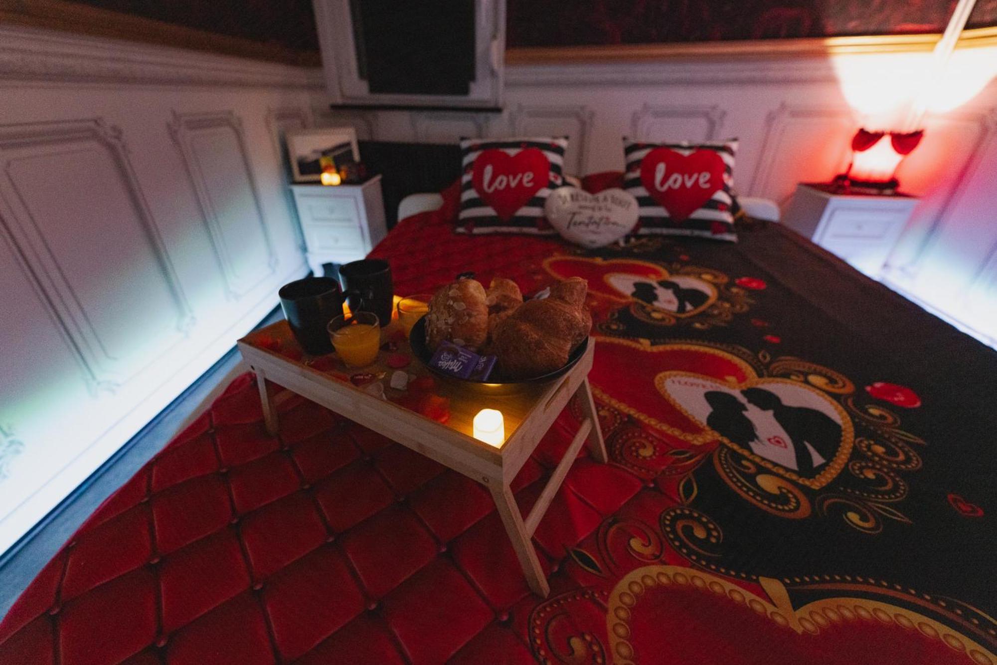 Bulle D'amour , Nuit En Amoureux Ferienhaus